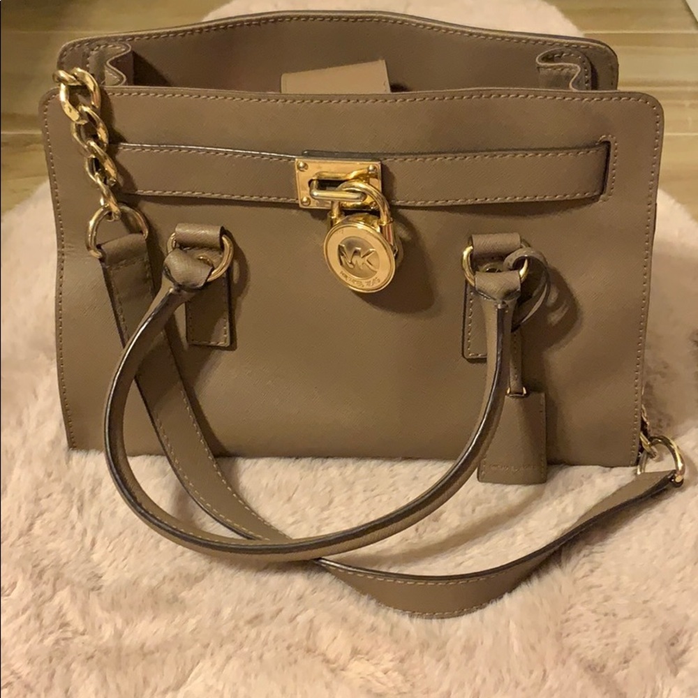 MK shoulder bag taupe